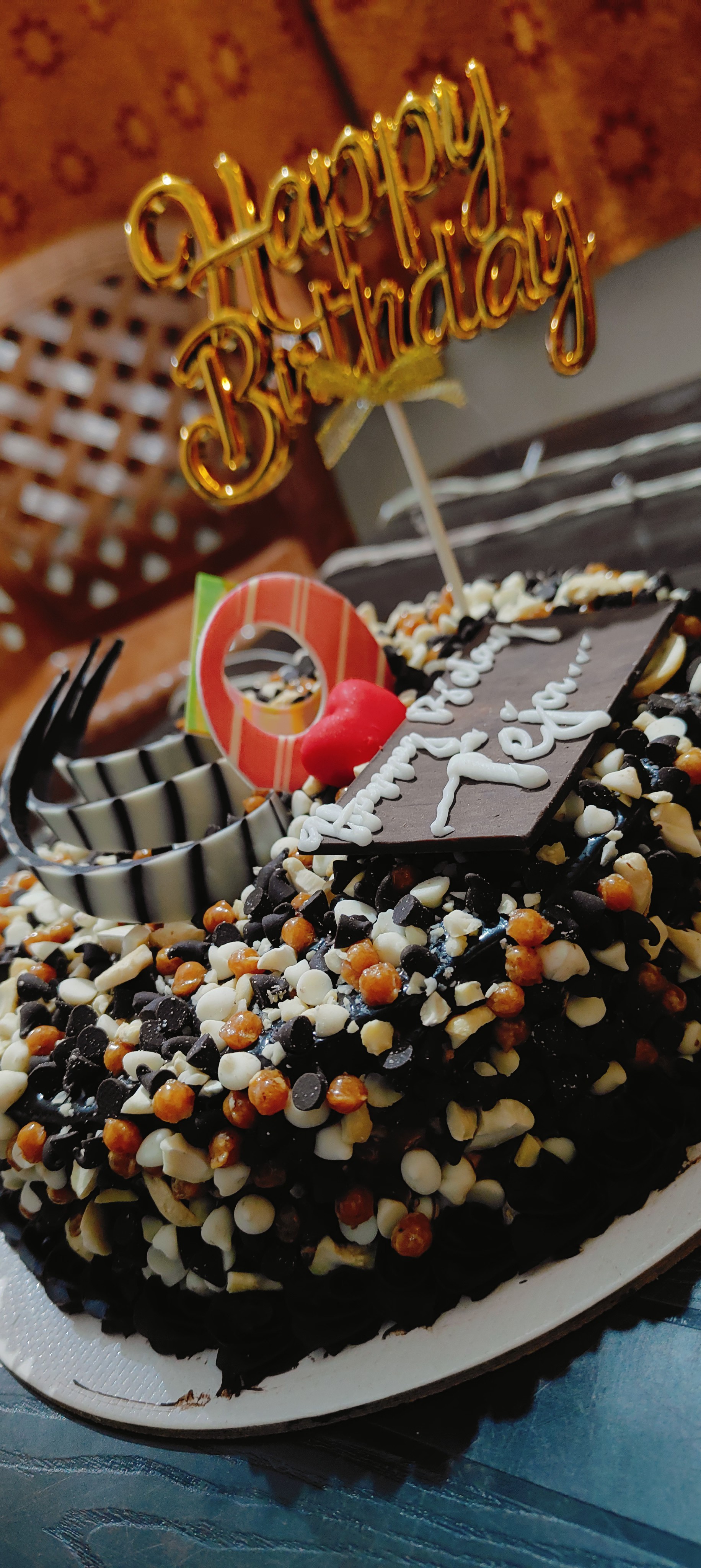 It's good to celebrate my B'DAY with #ONEPLUS 😍