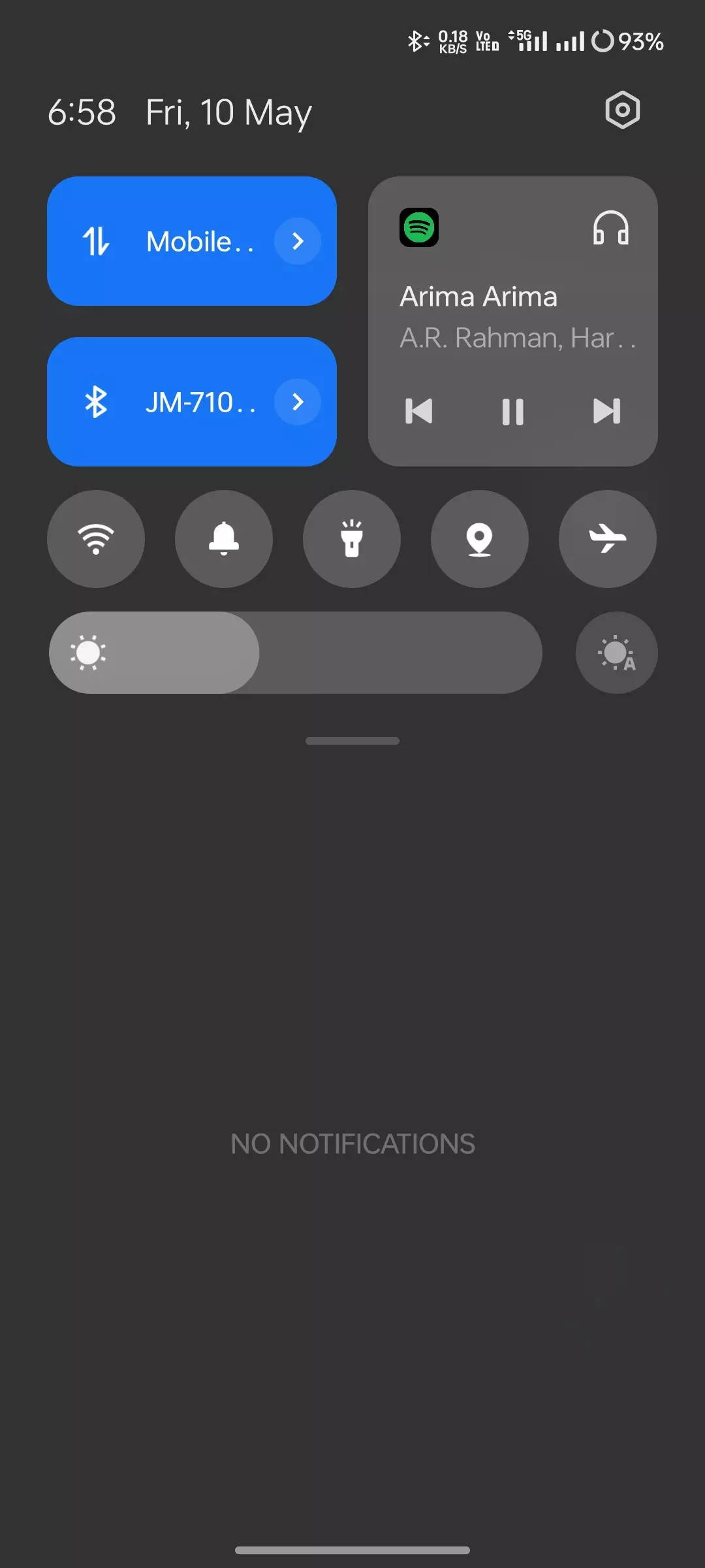 Im not getting the background light transparency on my notification ...
