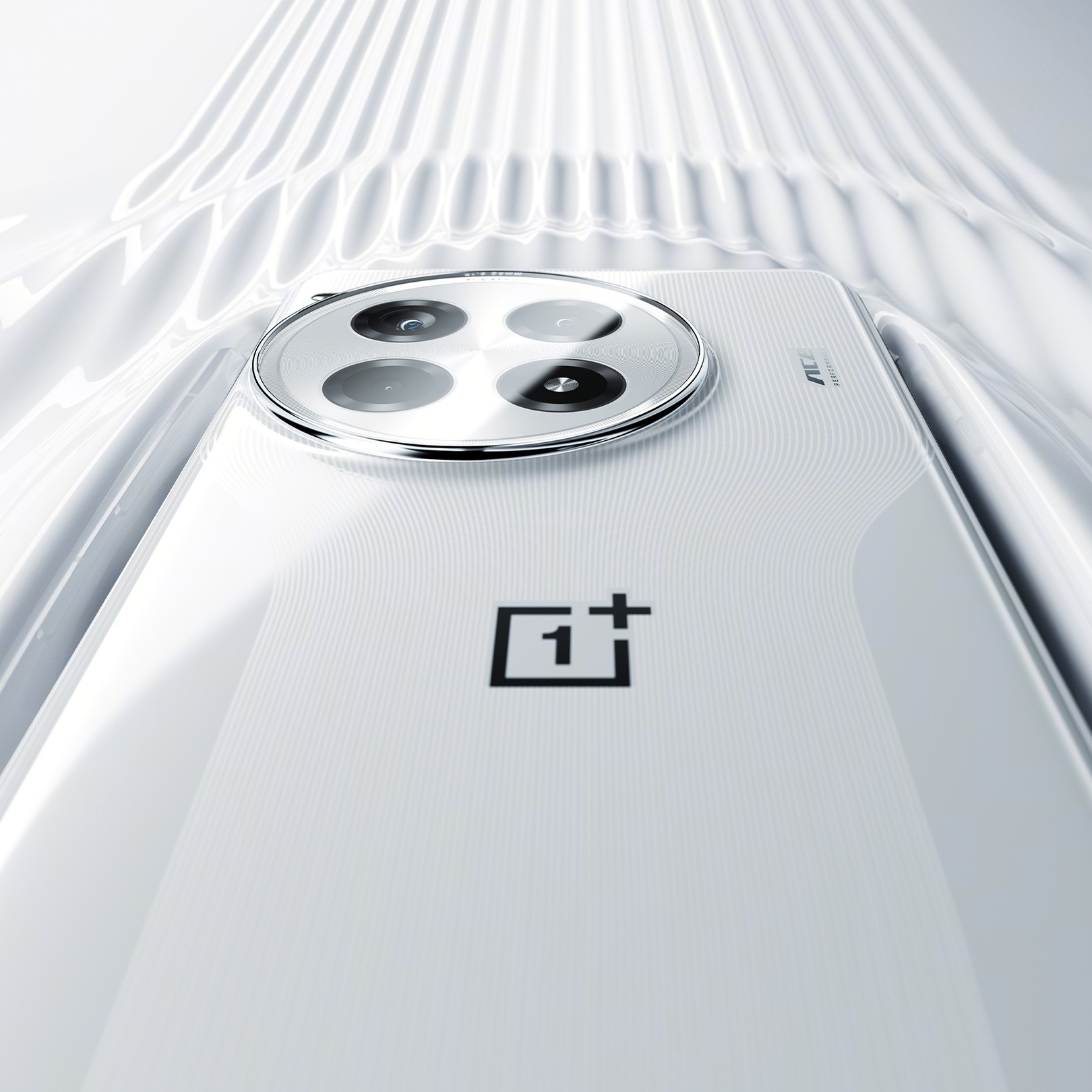OnePlus Ace 3 Pro looks beautiful 🤍 with 
