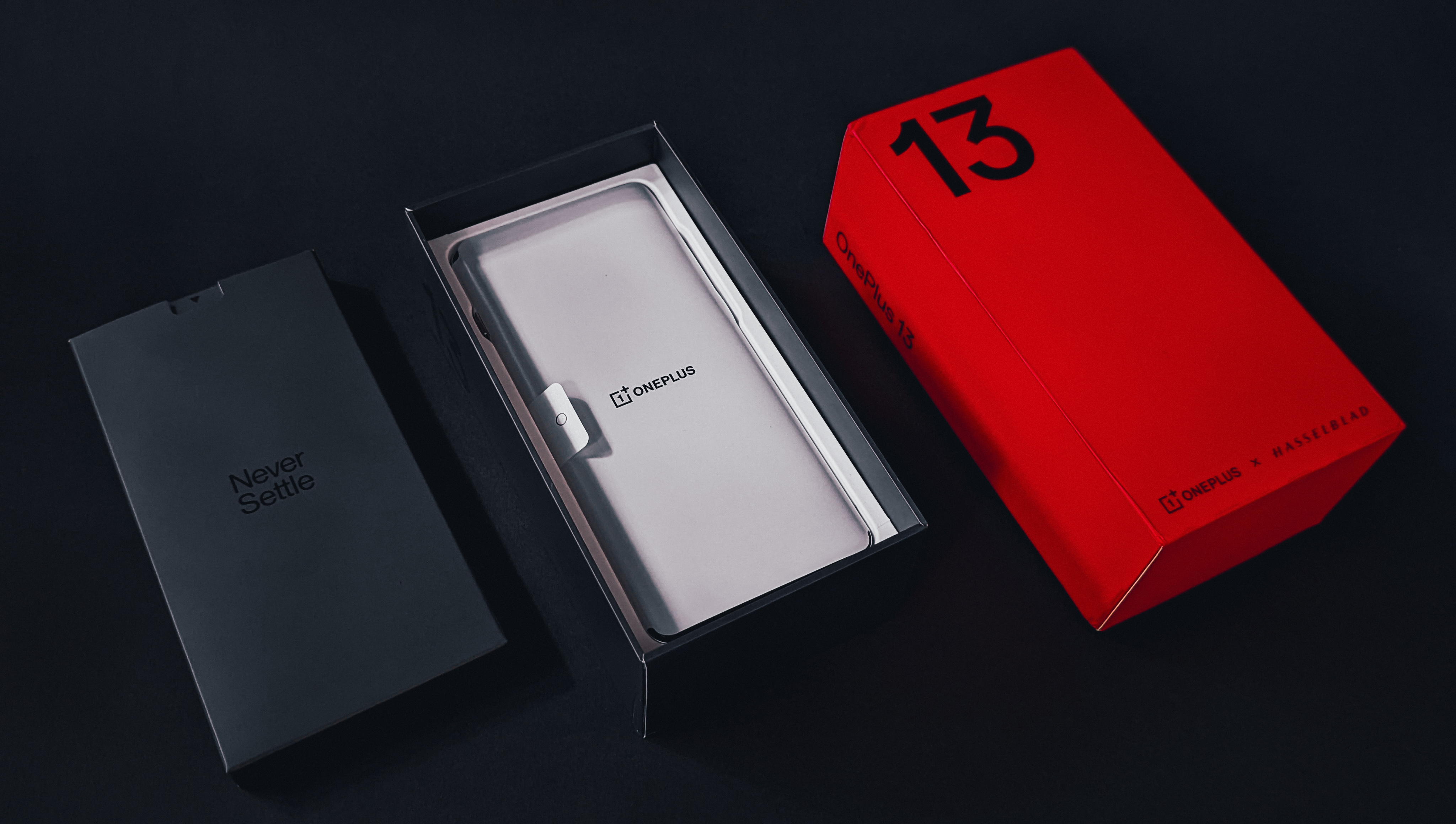 The Lab - Hands-On With The OnePlus 13