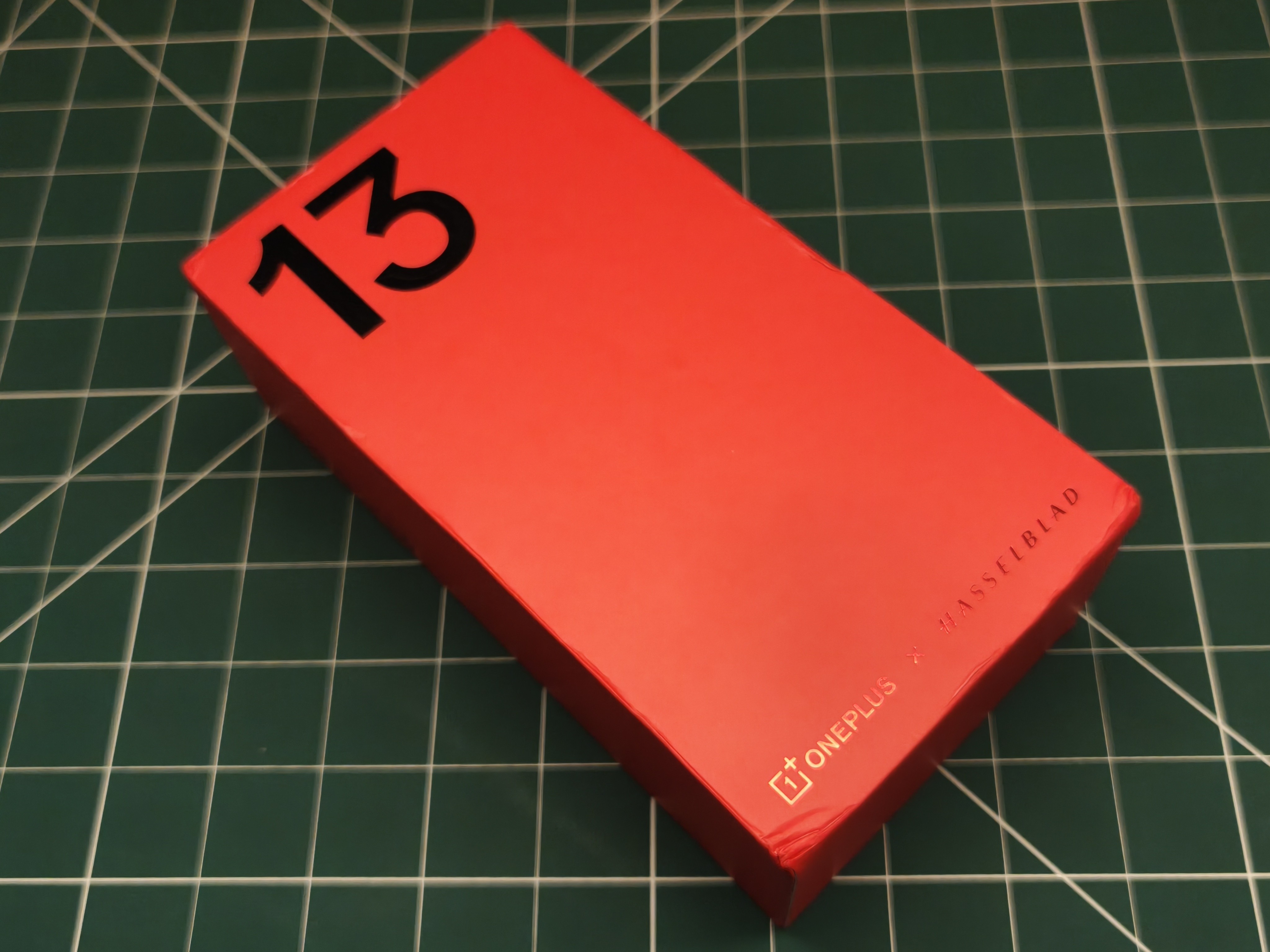 [The Lab] OnePlus 13 Full Review: Flagship Killer? More Like A True ...