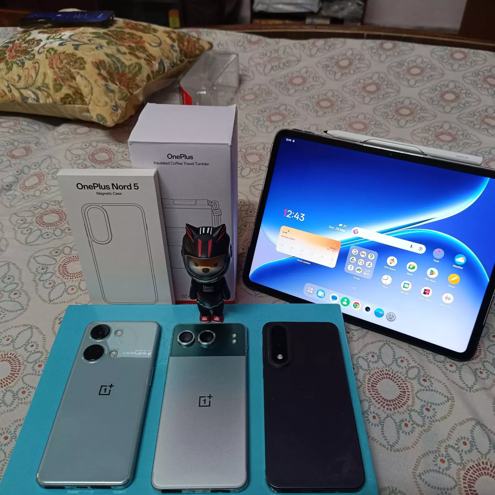 Four devices. One ecosystem. OnePlus ️