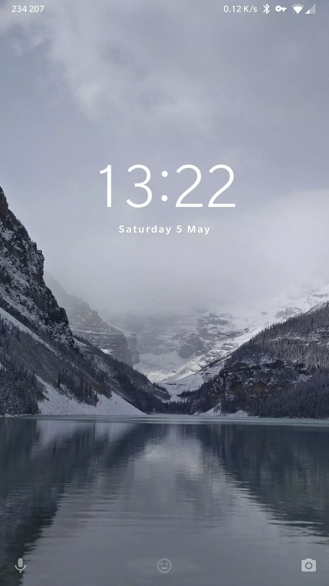 Numbers at top left of lock screen?