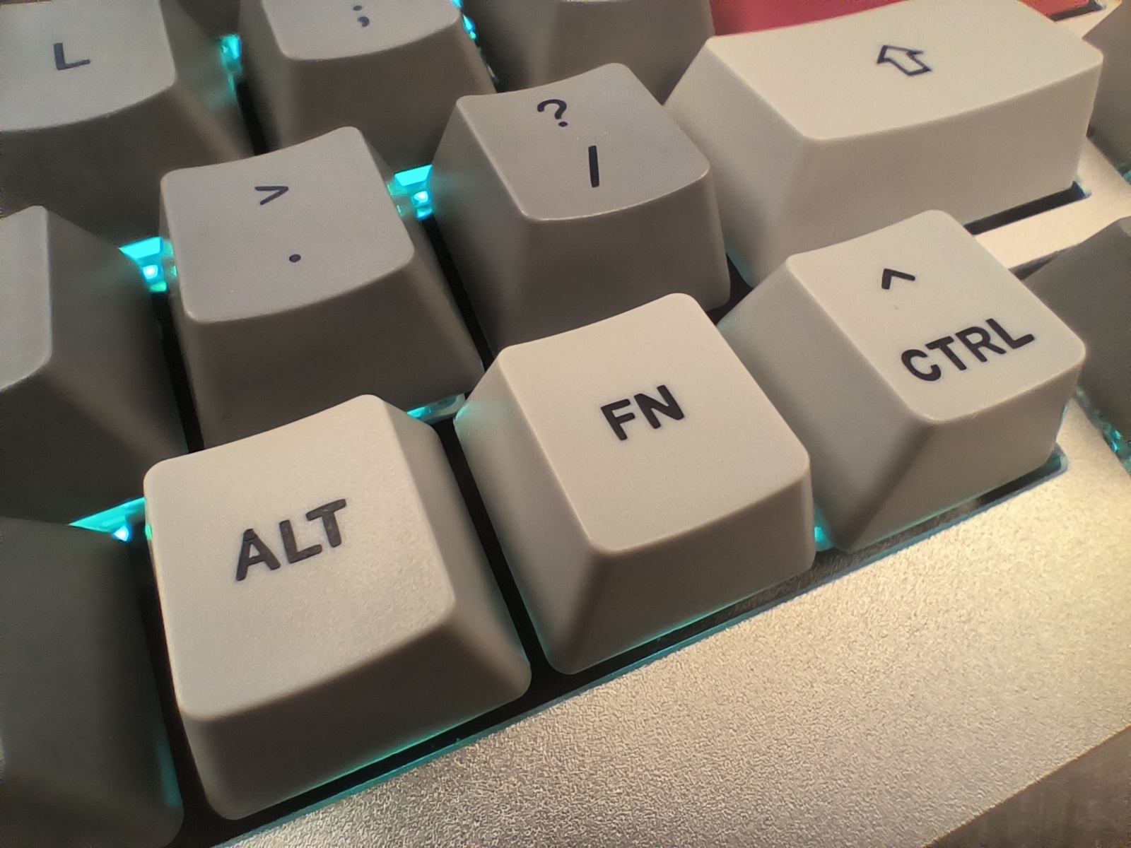 [The Lab][Review] Keyboard 81 Pro Mechanical Keyboard by Chris Panton