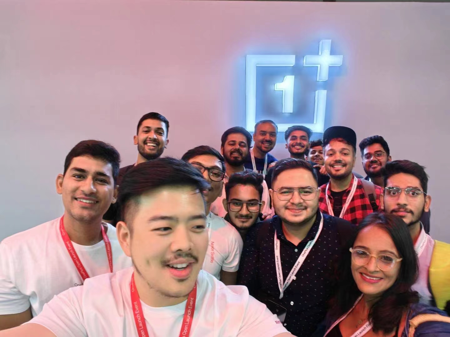 One Plus Creatives Weekly Update 514: Open, Love and Never Settle