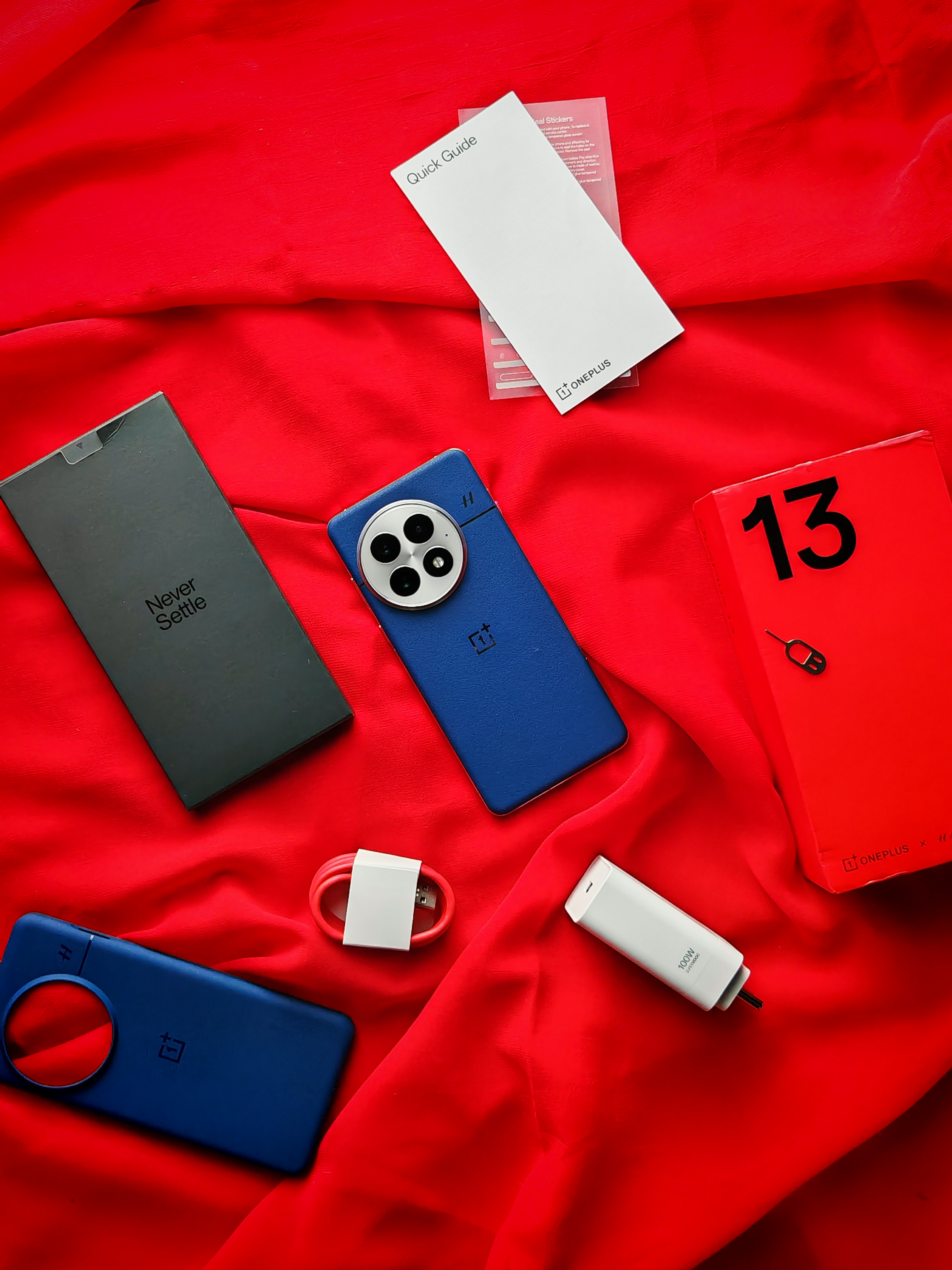 OnePlus 13 - A Photographer's Perspective [Unboxing & First Impressions]