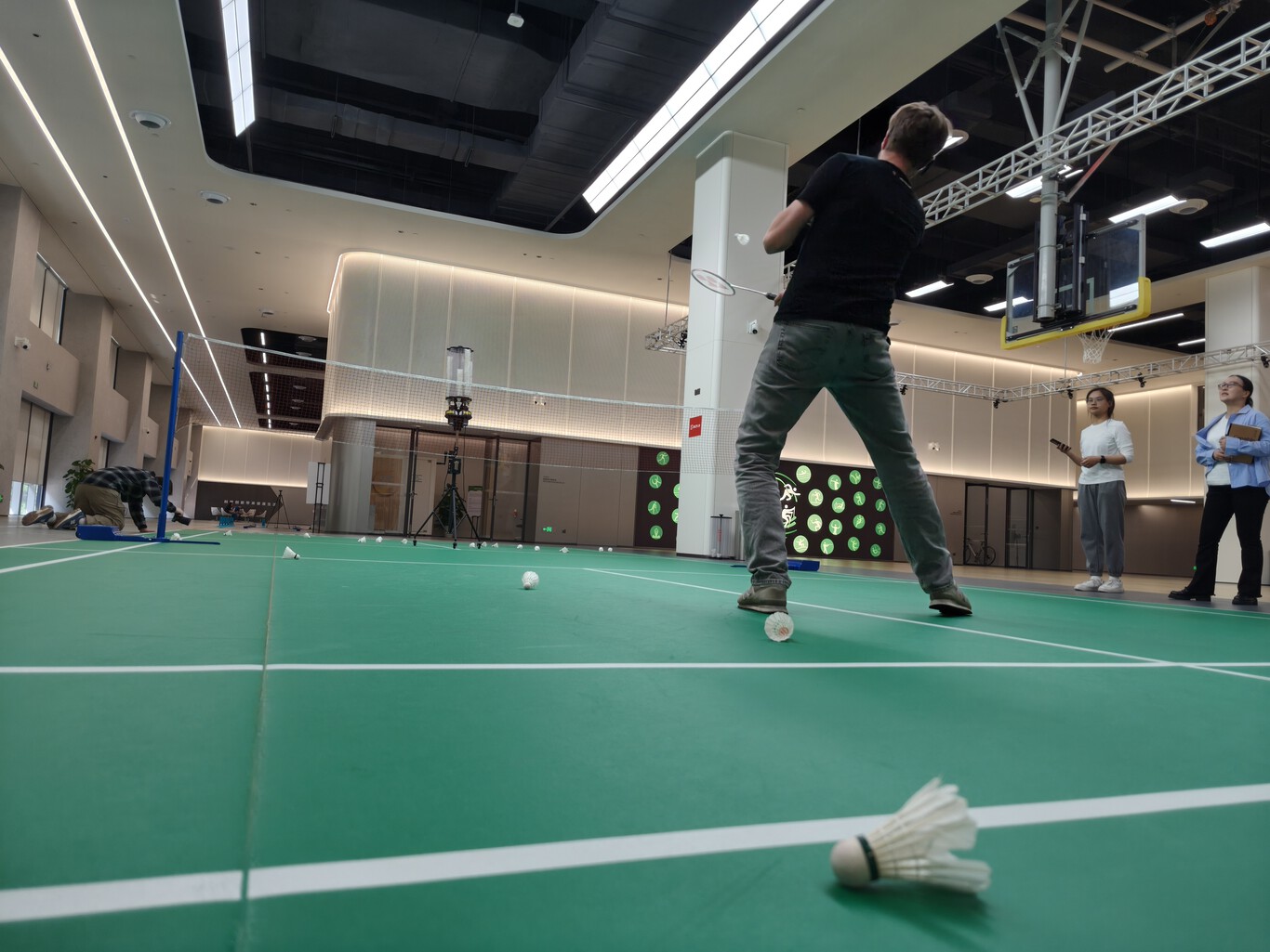 One Plus Lab Weekly Update 619: Training the Tech — Inside the OnePlus Health Lab